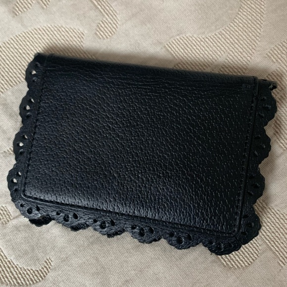 Kate Spade - Picture 3 of 4